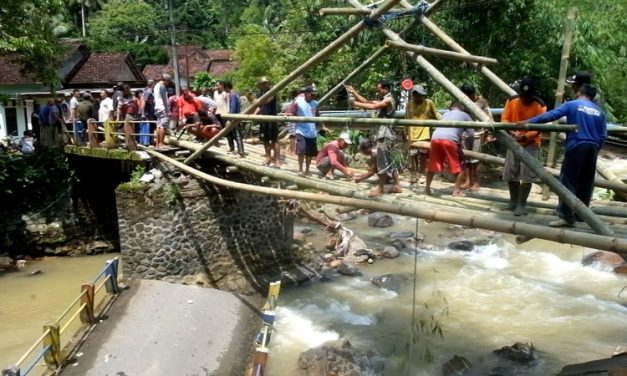 Peran Gotong Royong Dalam Kehidupan Masyarakat Indonesia