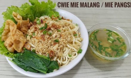 Mie Pangsit: Asal Usul, Jenis, Dan Cara Menikmatinya