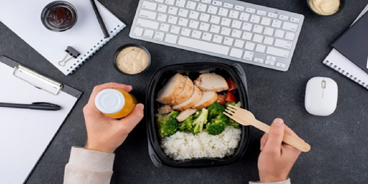 Cara Menjaga Pola Makan Sehat Di Tengah Kesibukan