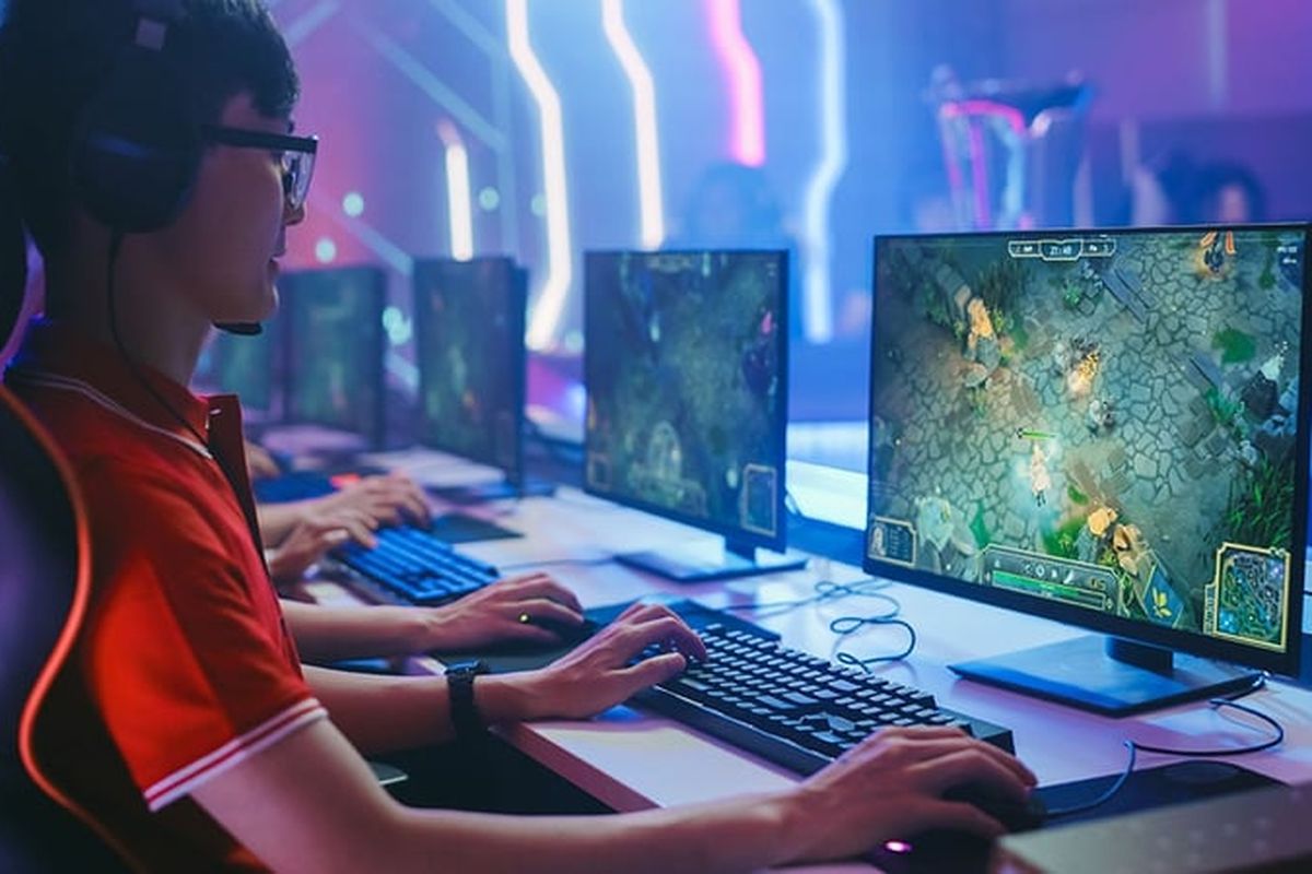 Dunia Game: Hiburan, Kompetisi, Peluang Karier Baru Anak Muda