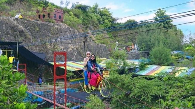 Ragam Destinasi Wisata Alam Yang Cocok Untuk Liburan Keluarga