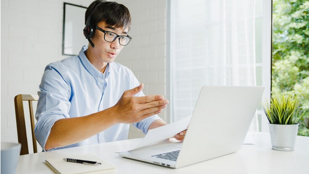 Kursus Online: Alternatif Untuk Mengembangkan Kemampuan Baru